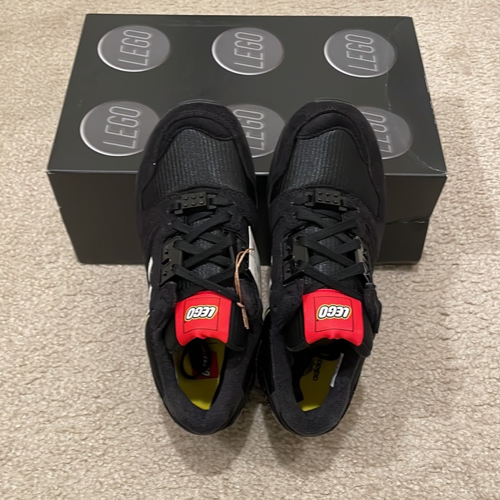 ADIDAS ZX 8000 X LEGO® black SHOES big kids size 4 brand new with box - Picture 3 of 8